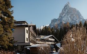 Hotel Waldrast Dolomiti